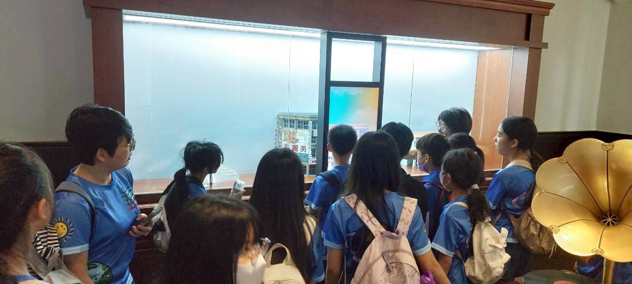 民主浪潮展間了解臺灣民主百年史