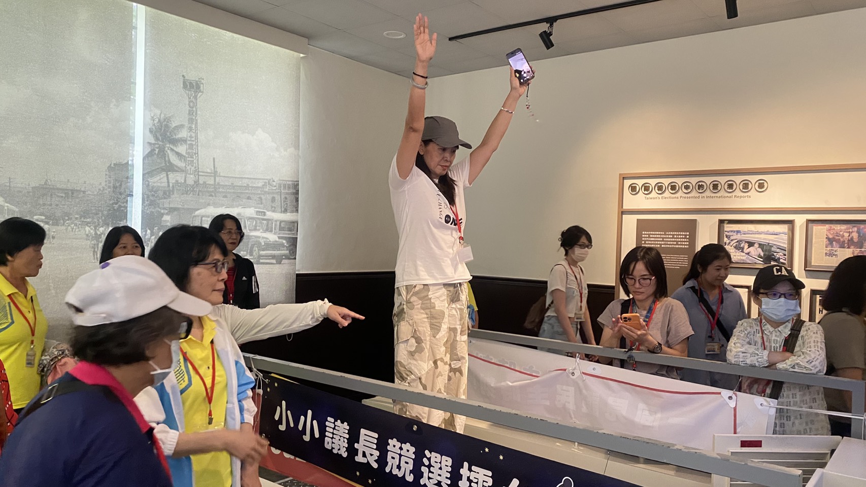 選舉戰車互動遊戲體驗候選人拜票活動