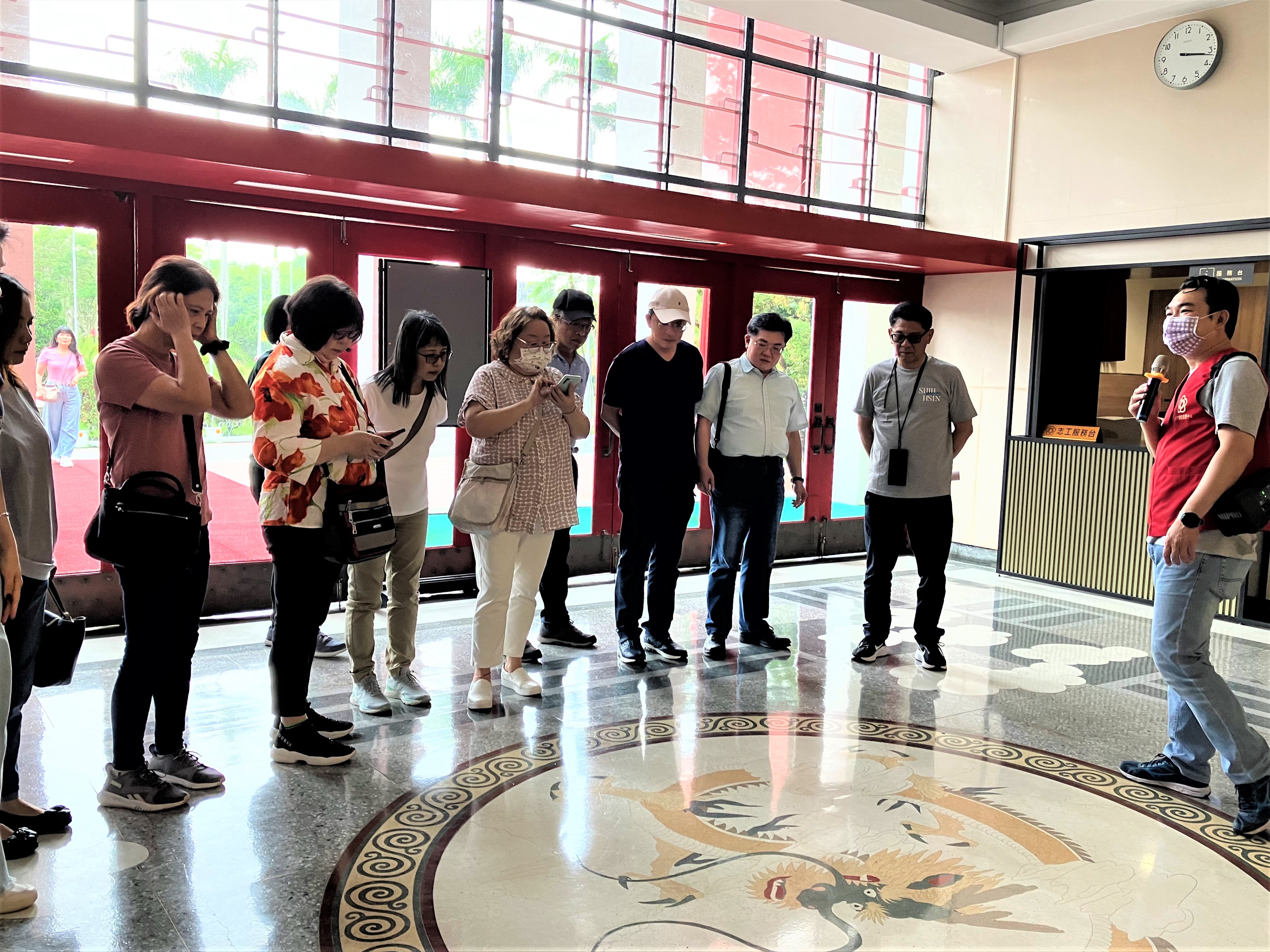 聆聽地面龍紋圖飾歷史風華