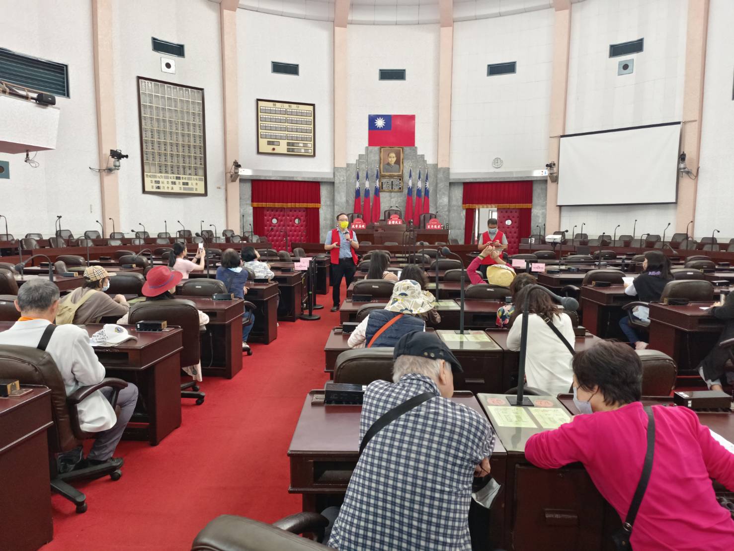 前省議會議事堂陳設懷舊