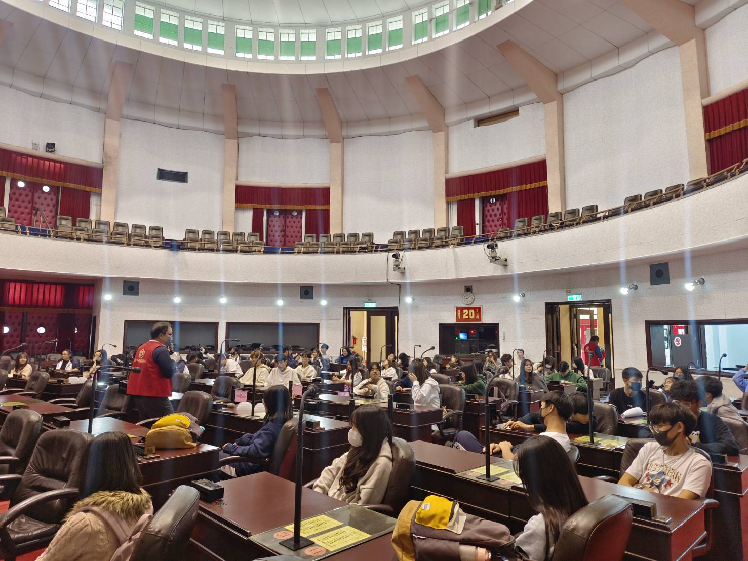 聆聽前省議會議事堂歷史風華