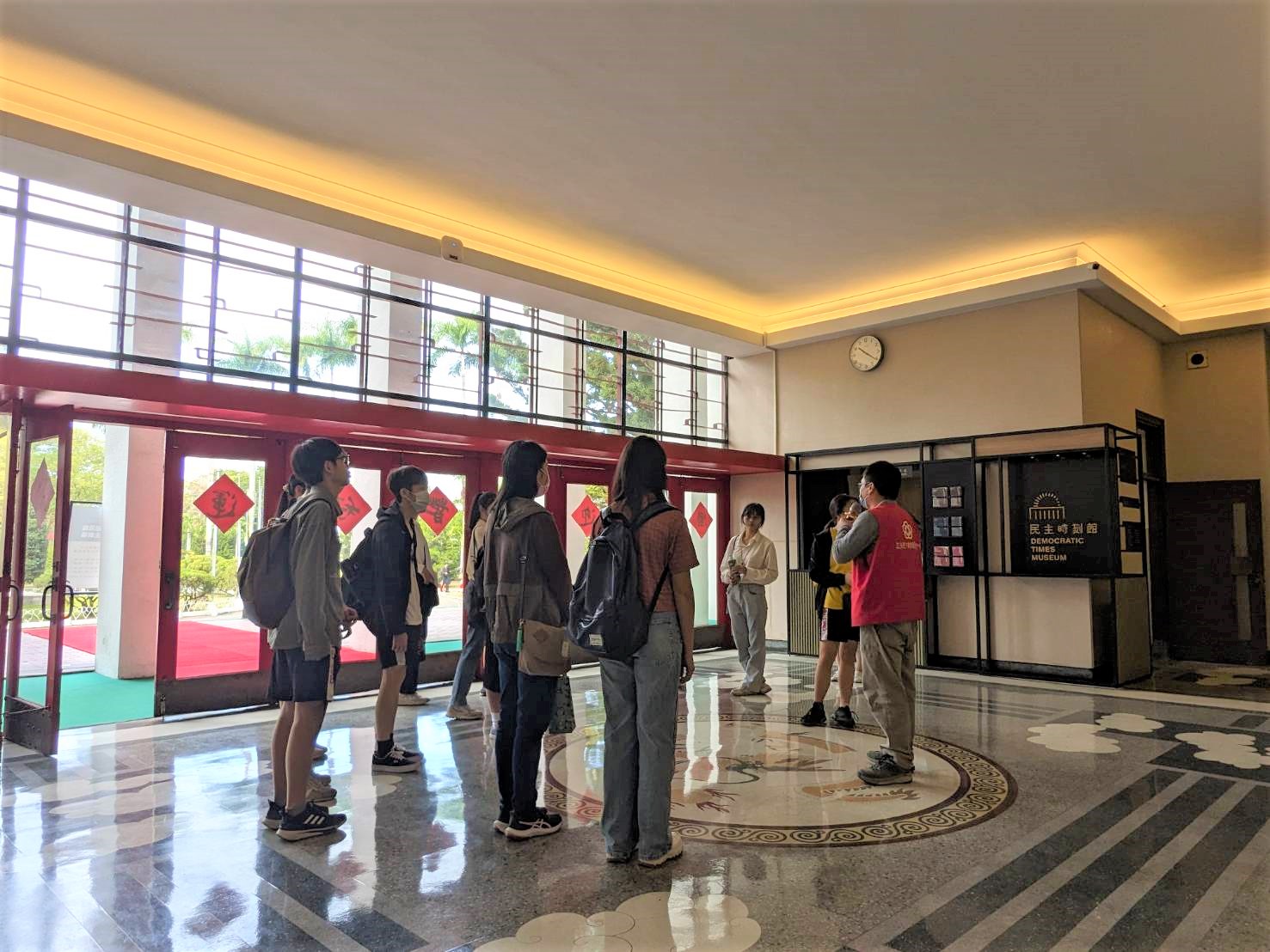 市定古蹟-議事大樓古蹟之美