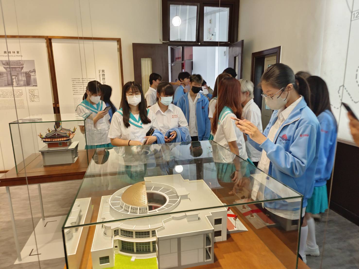 走訪民主之鄉展間