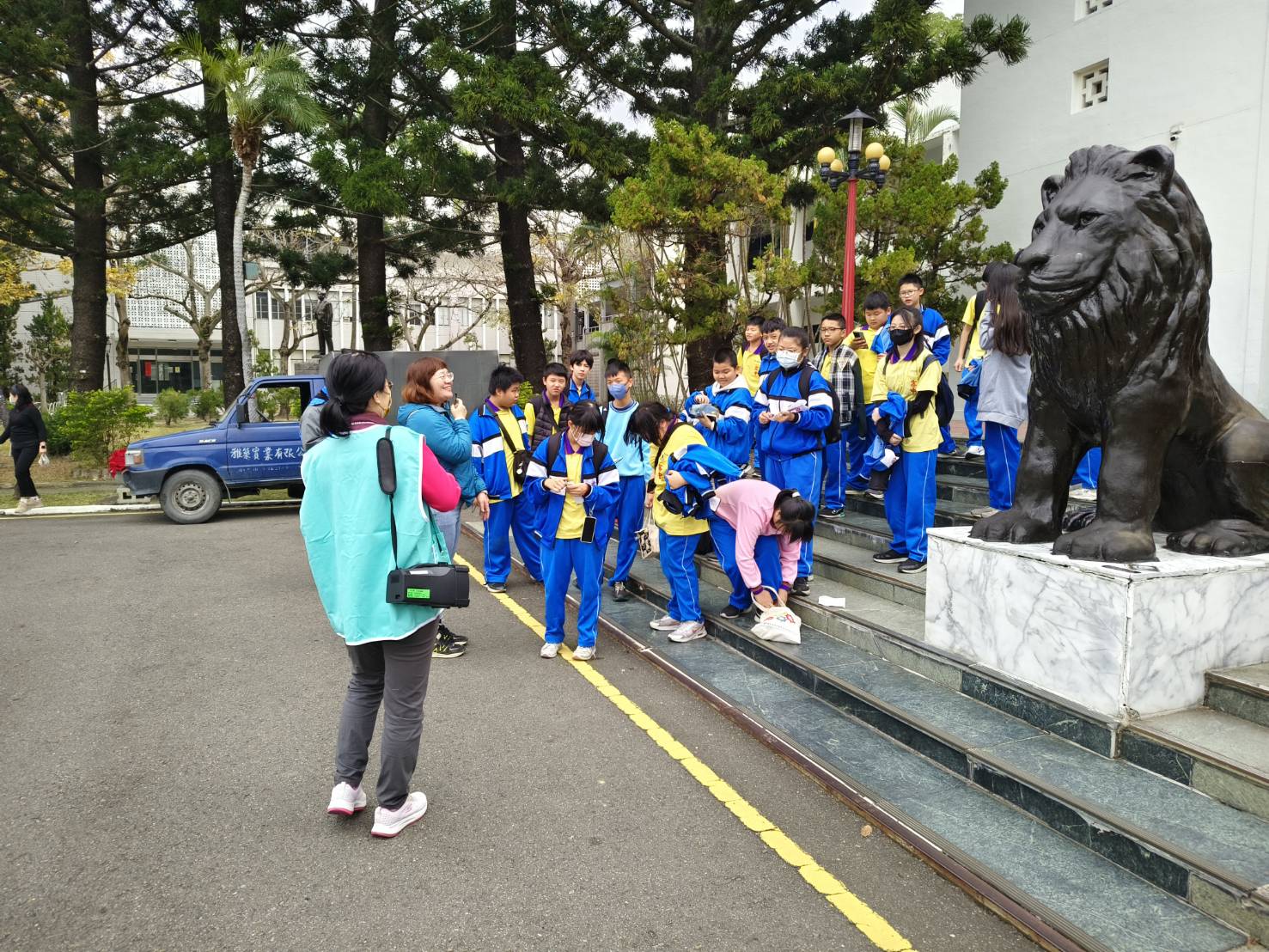 導覽解說民主時刻館