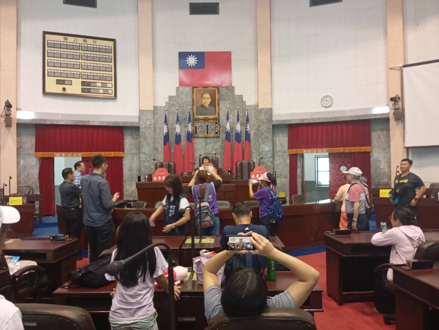 體驗議事堂設備