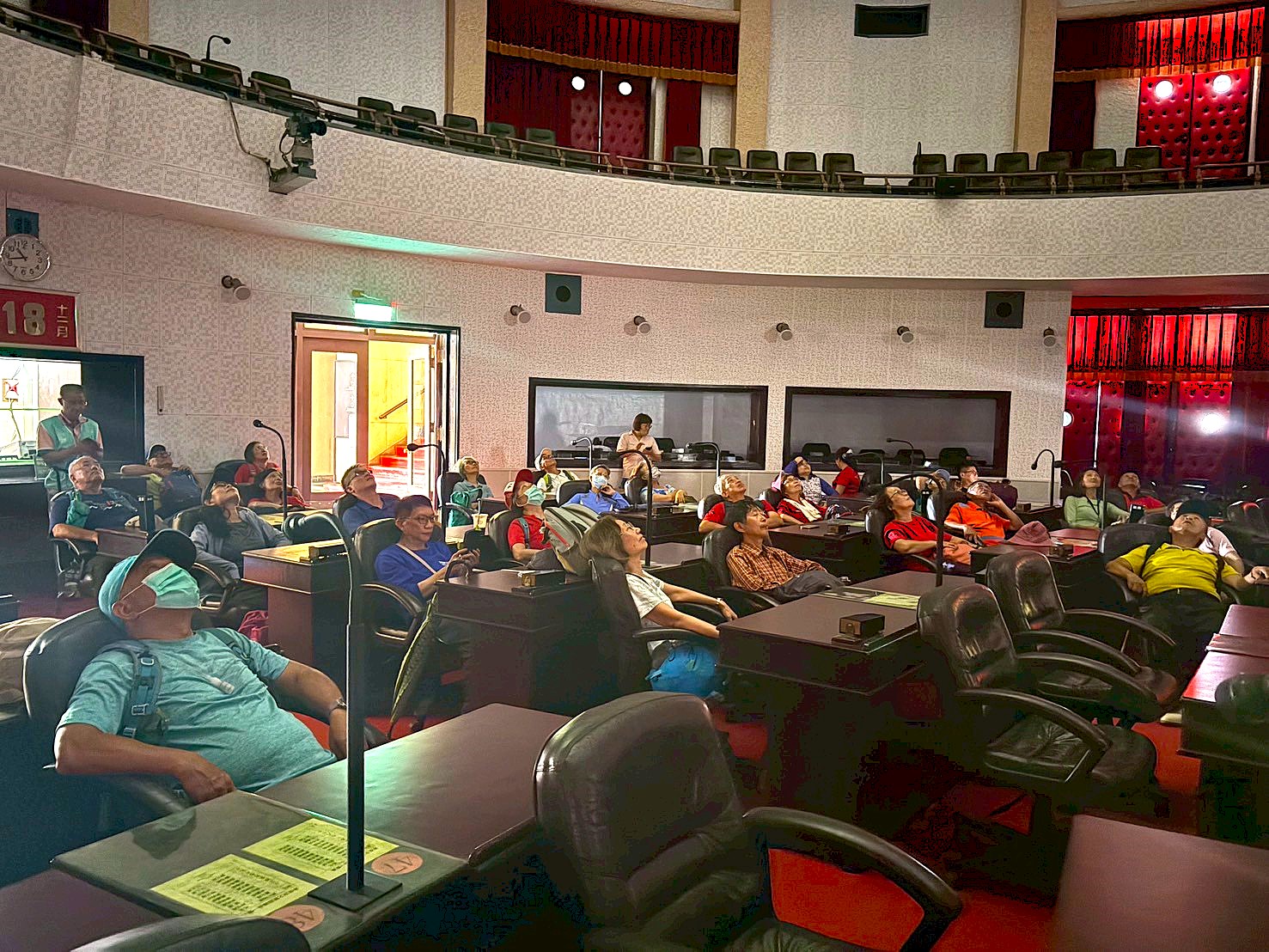 觀看議事堂圓形屋頂民主劇場