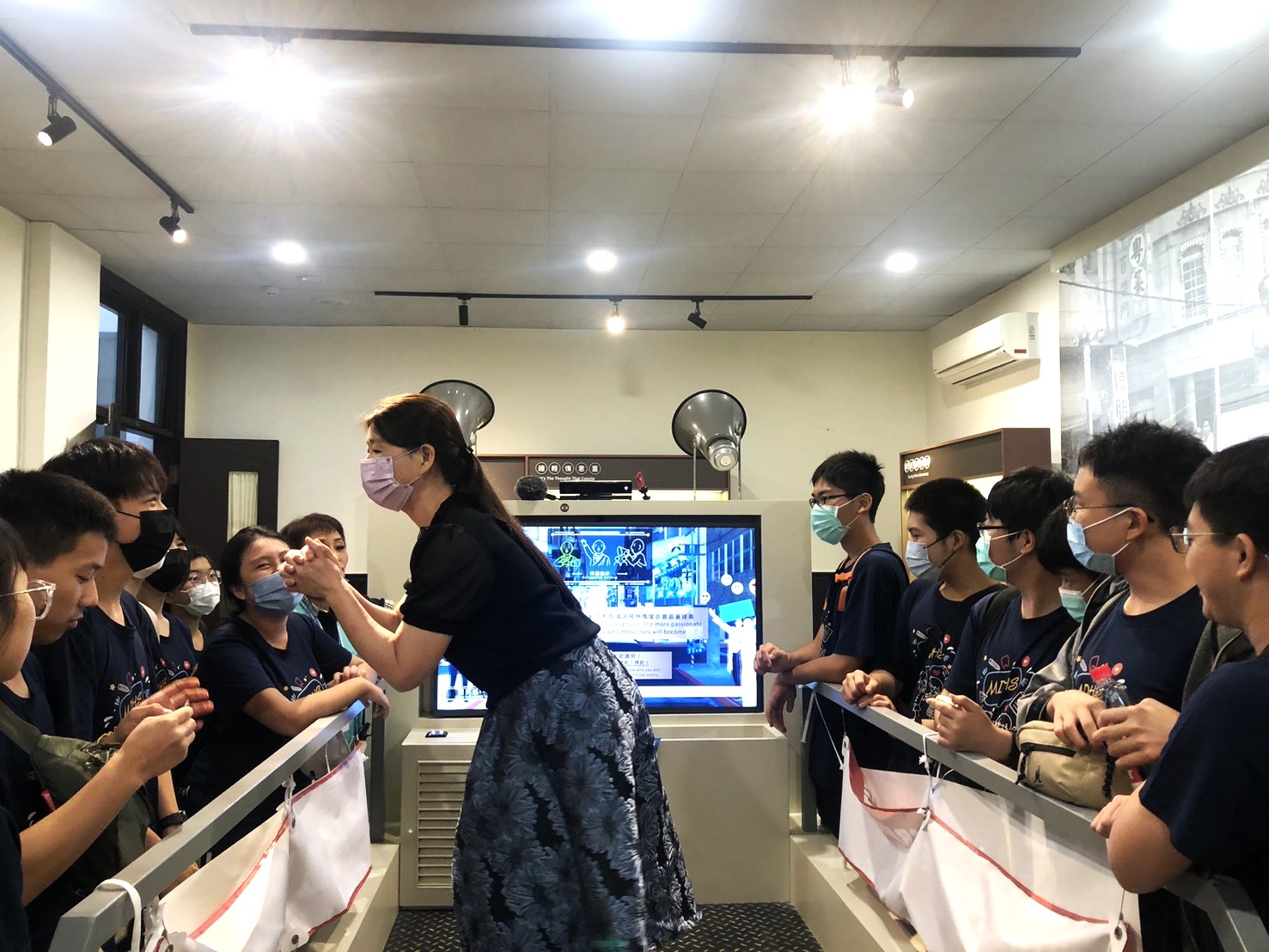 體驗競選擂臺展間之選舉戰車