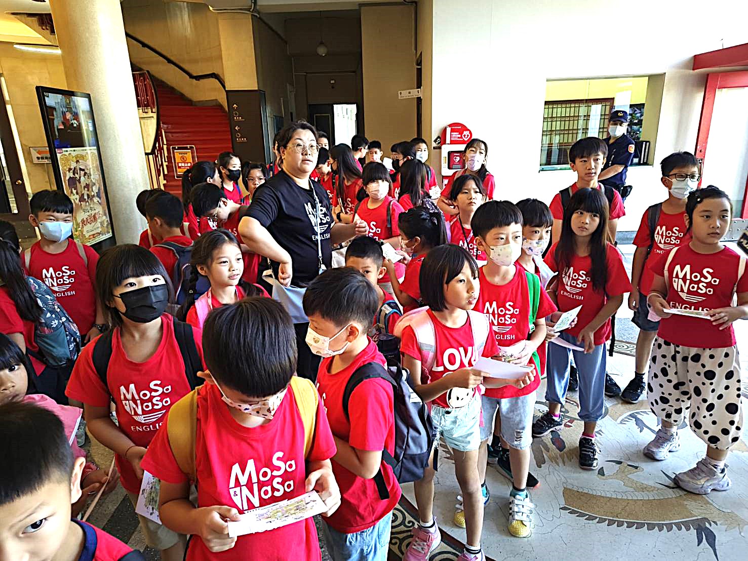 熱烈參與民主議政園區明信片疊印活動
