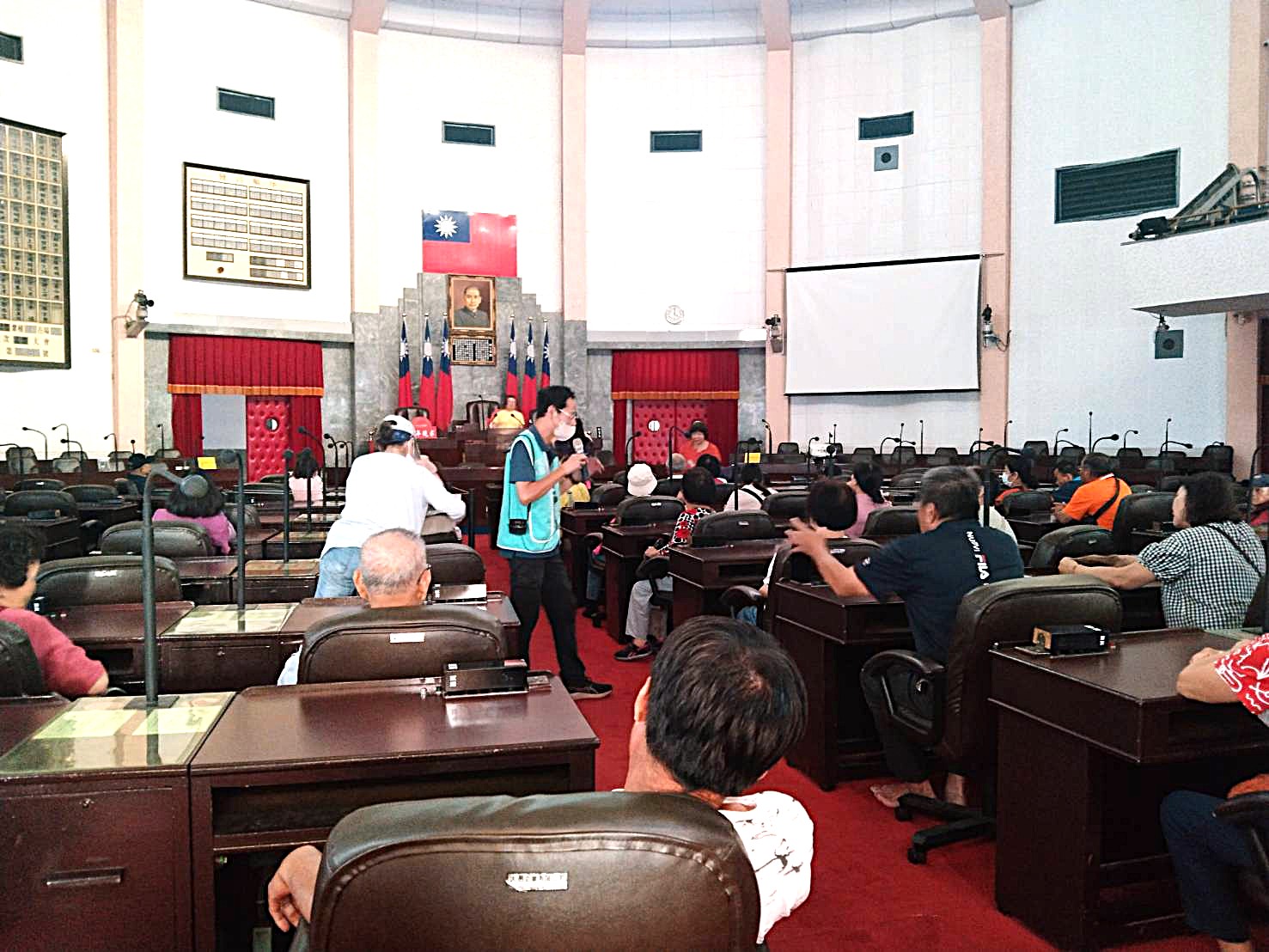 介紹議事堂歷史及古蹟