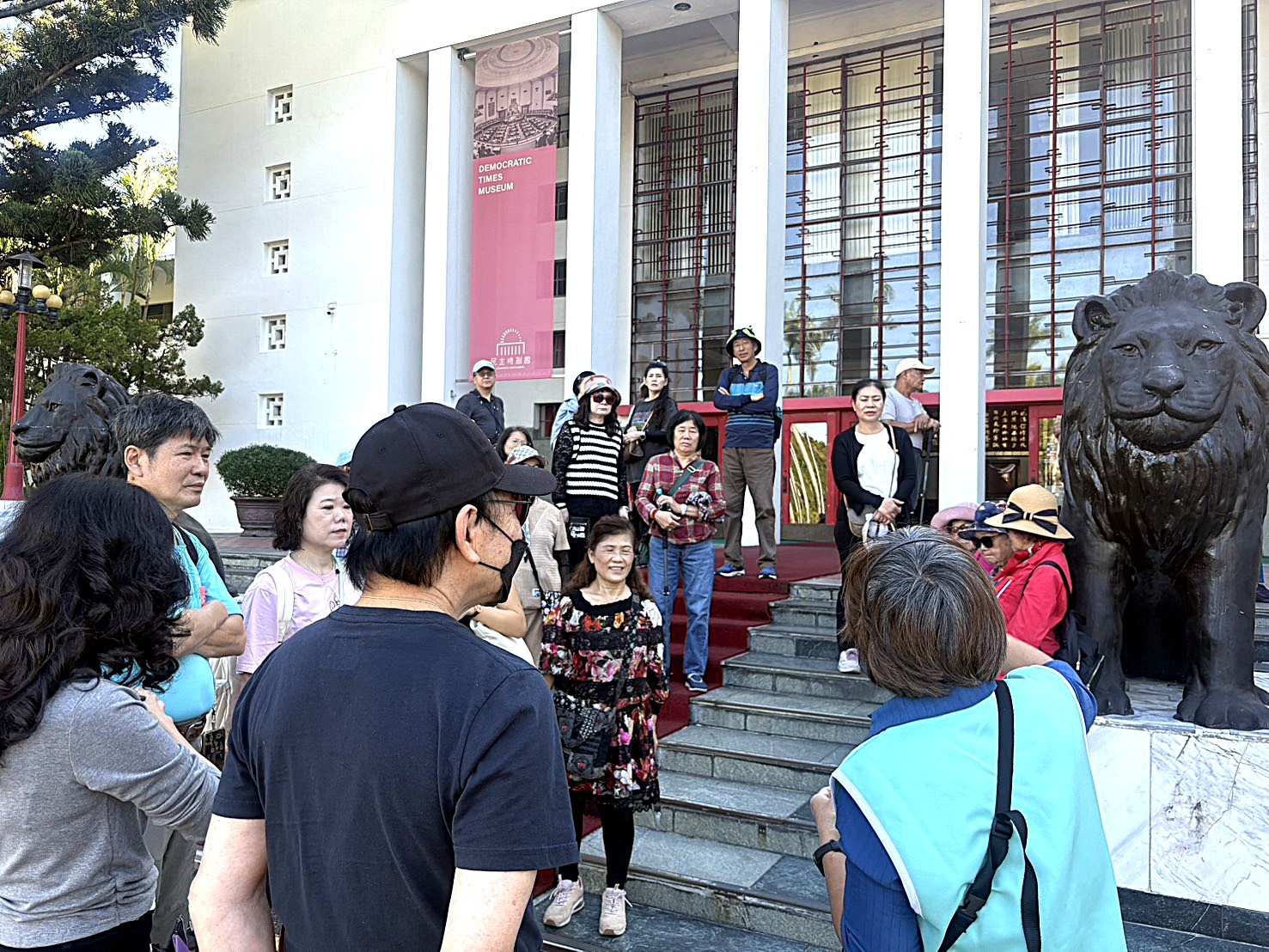 聆聽民主時刻館環境設施