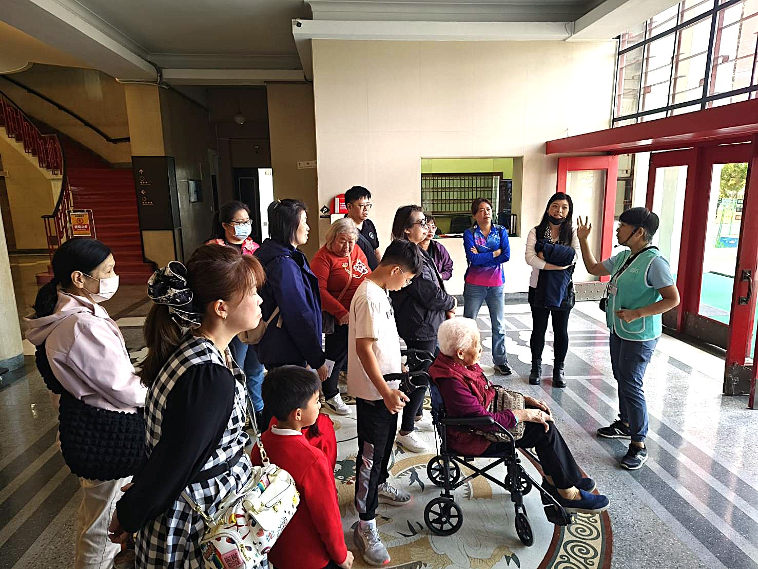 聆聽民主時刻館歷史及設施