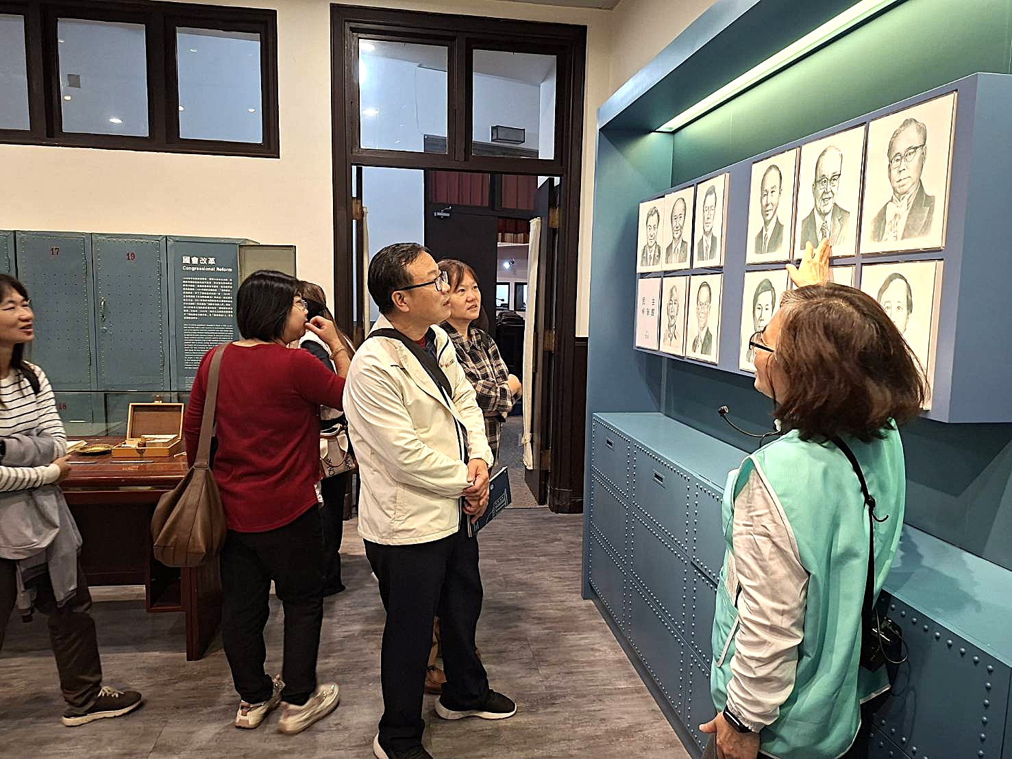 聆聽歷屆省議長、立法院院長歷史