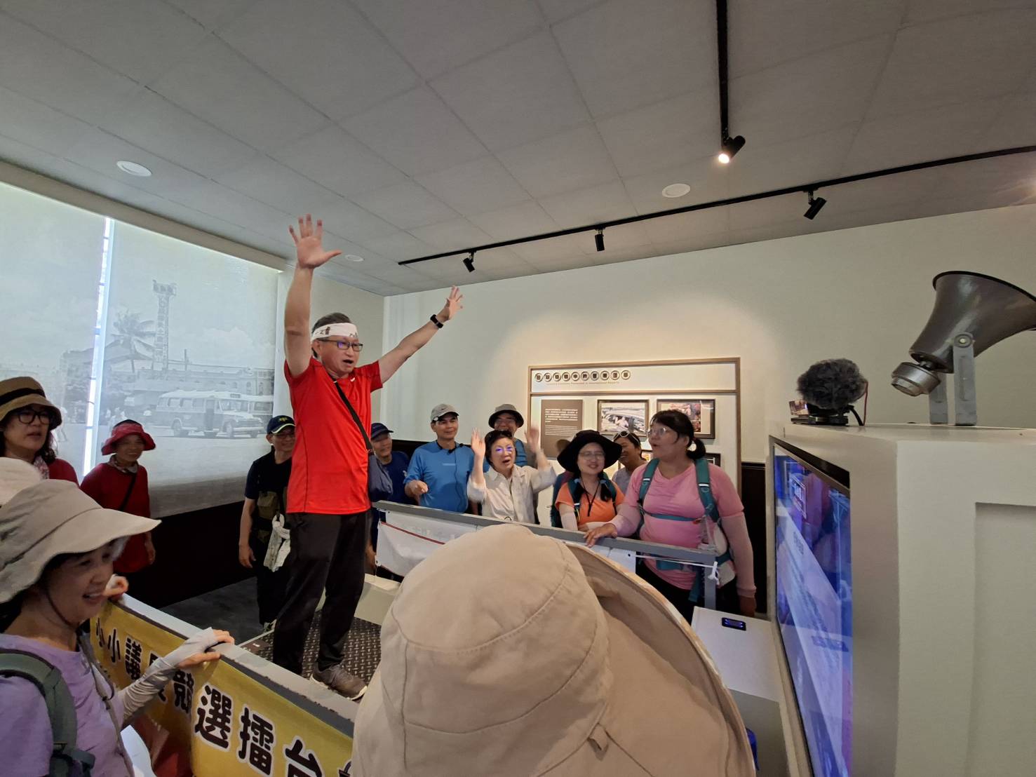 熱情參與選舉戰車互動遊戲