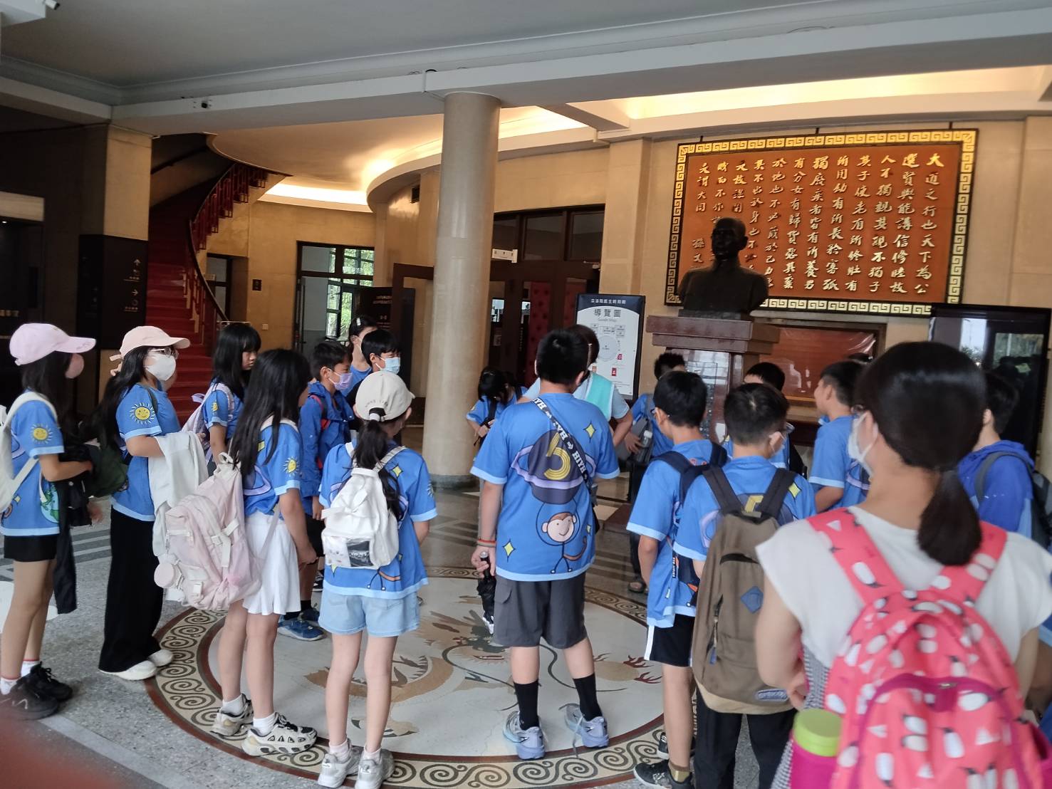 介紹民主時刻館歷史及古蹟建築