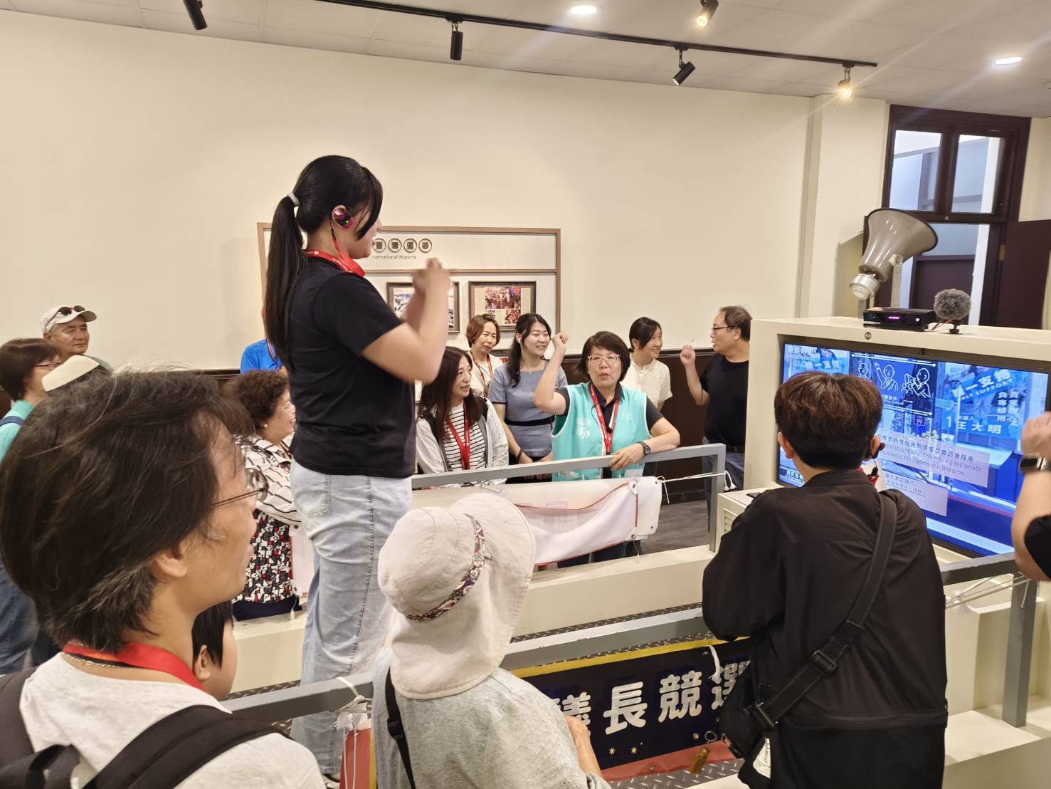 熱情參與選舉戰車互動遊戲