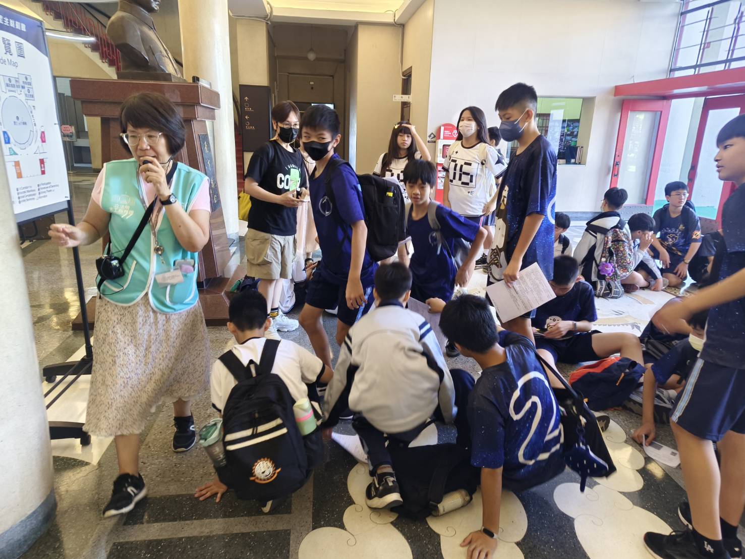 介紹民主時刻館歷史及古蹟建築
