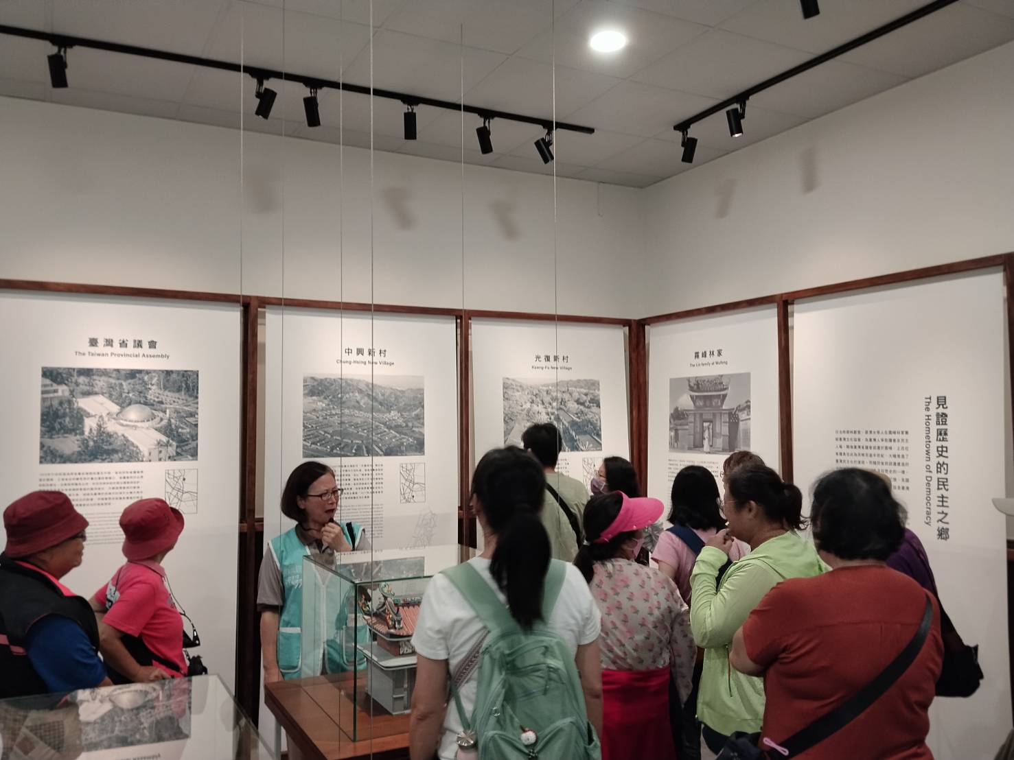 走訪民主之鄉展間